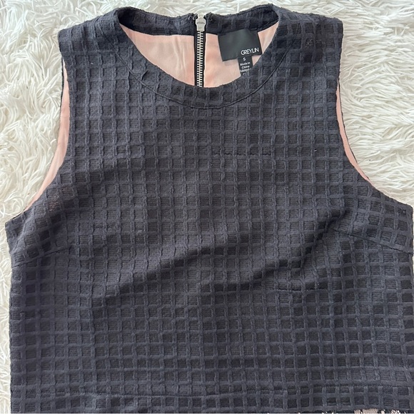 Anthropologie Greylin Black Textured Top with Pink Lace Hem Size S - Picture 4 of 15